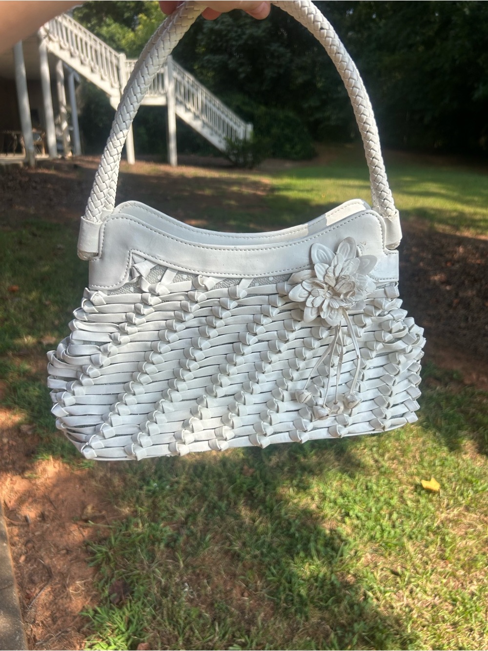 Y2K White Woven Shoulder Bag Floral Appliqué Braided Handle Purse